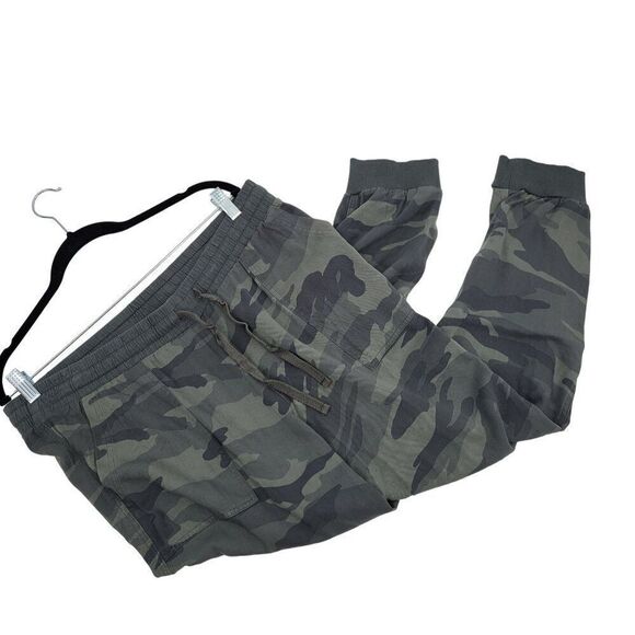 Splendid Camo Boardwalk Jogger Pants XL Army Green Rayon Casual Loungewear Warco - Picture 1 of 12